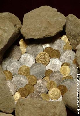 285 pi&egrave;ces d�or et d�argents du provenant du tr&eacute;sor de Montrichard.